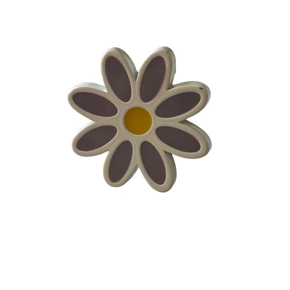 Metal Flower Drawer Pulls Knobs White Purple Yellow 1.5" across - Picture 2 of 3